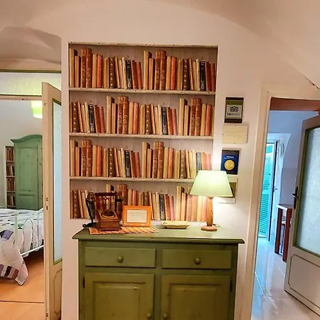 Suite-appartamento-del Dei Doria Dolceacqua