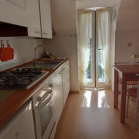 Suite-appartamento-del Dei Doria Lägenhet
