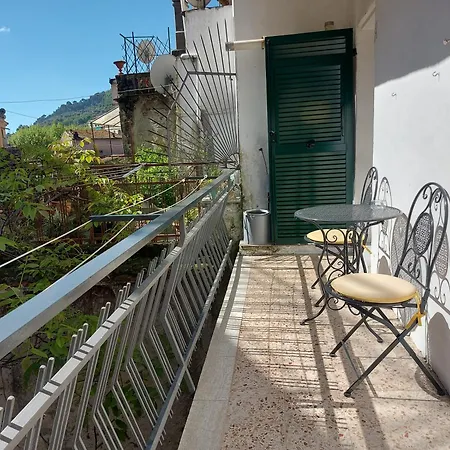 Suite-appartamento-del Dei Doria Daire *