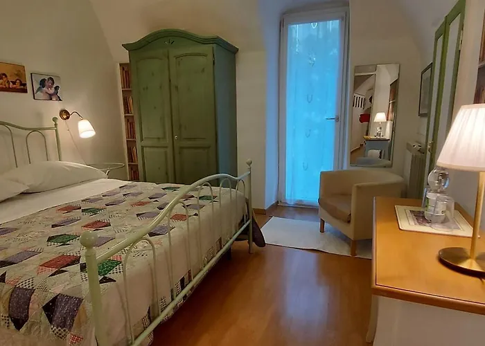 Suite-appartamento-del Dei Doria Dolceacqua